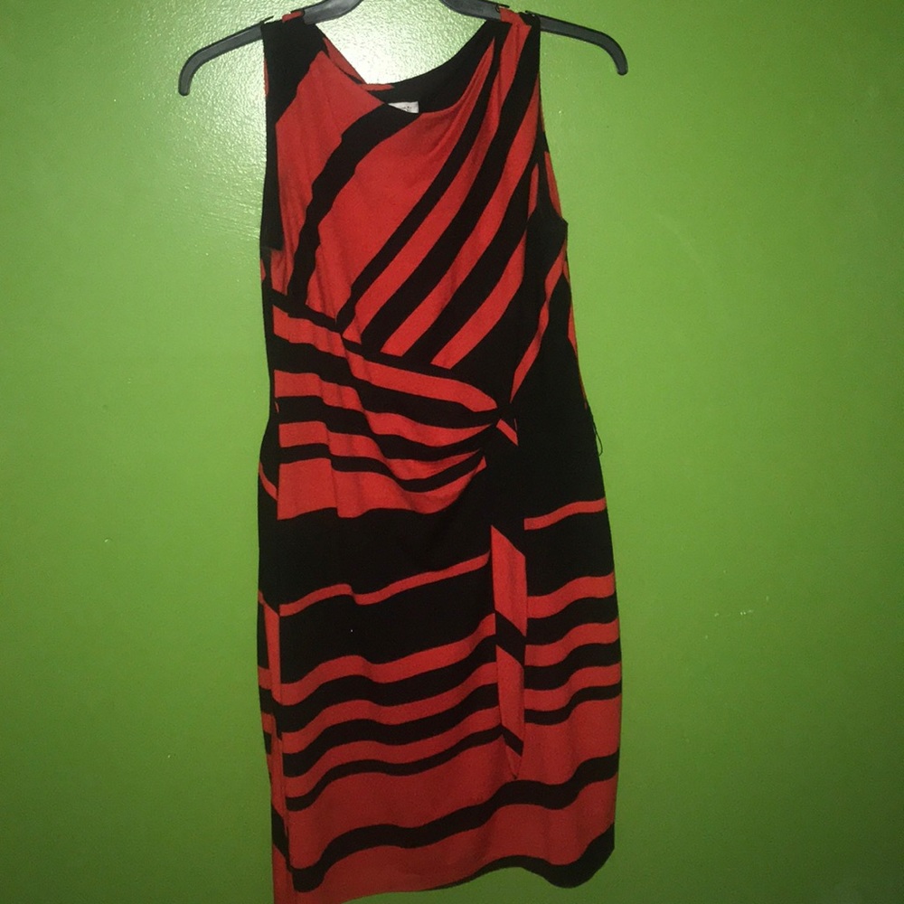 Xl cocktail dress body molding